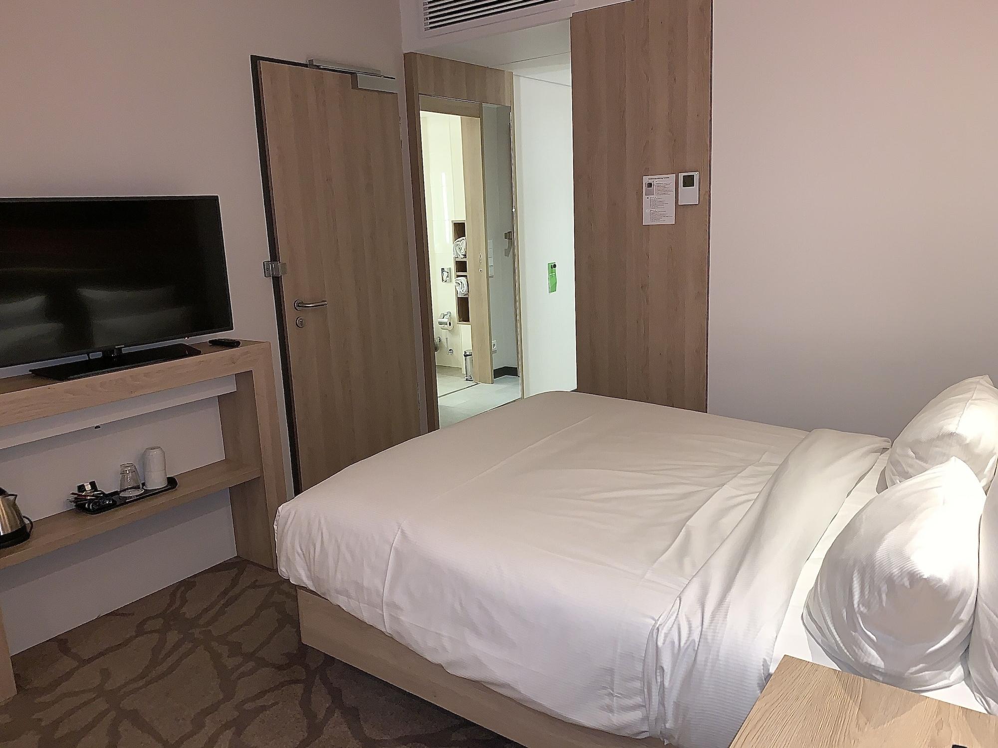 Hampton By Hilton Freiburg Hotel Екстериор снимка