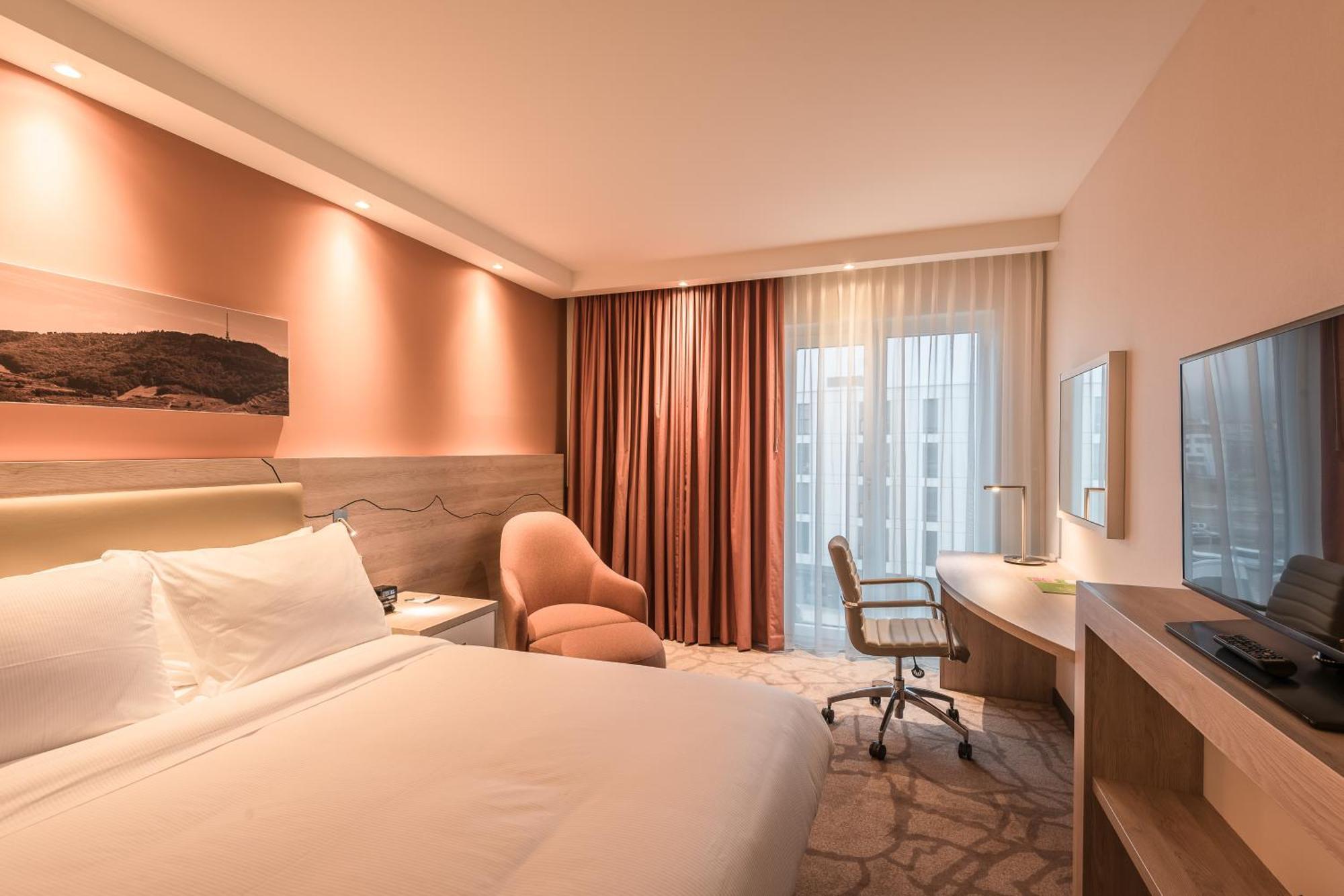 Hampton By Hilton Freiburg Hotel Екстериор снимка